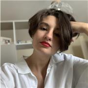Passionnée des mots et de langue française, je serai ravi d’être votre professeur de Français
